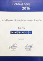 Holidaycheck zeichnet das Landhaus Massener Heide mit der Recommended on HolidayCeck 2016 Urkunde aus: